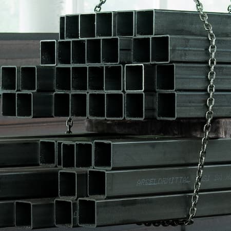 40 x 40 x 2 mm zártszelvény / 6000mm hosszúság