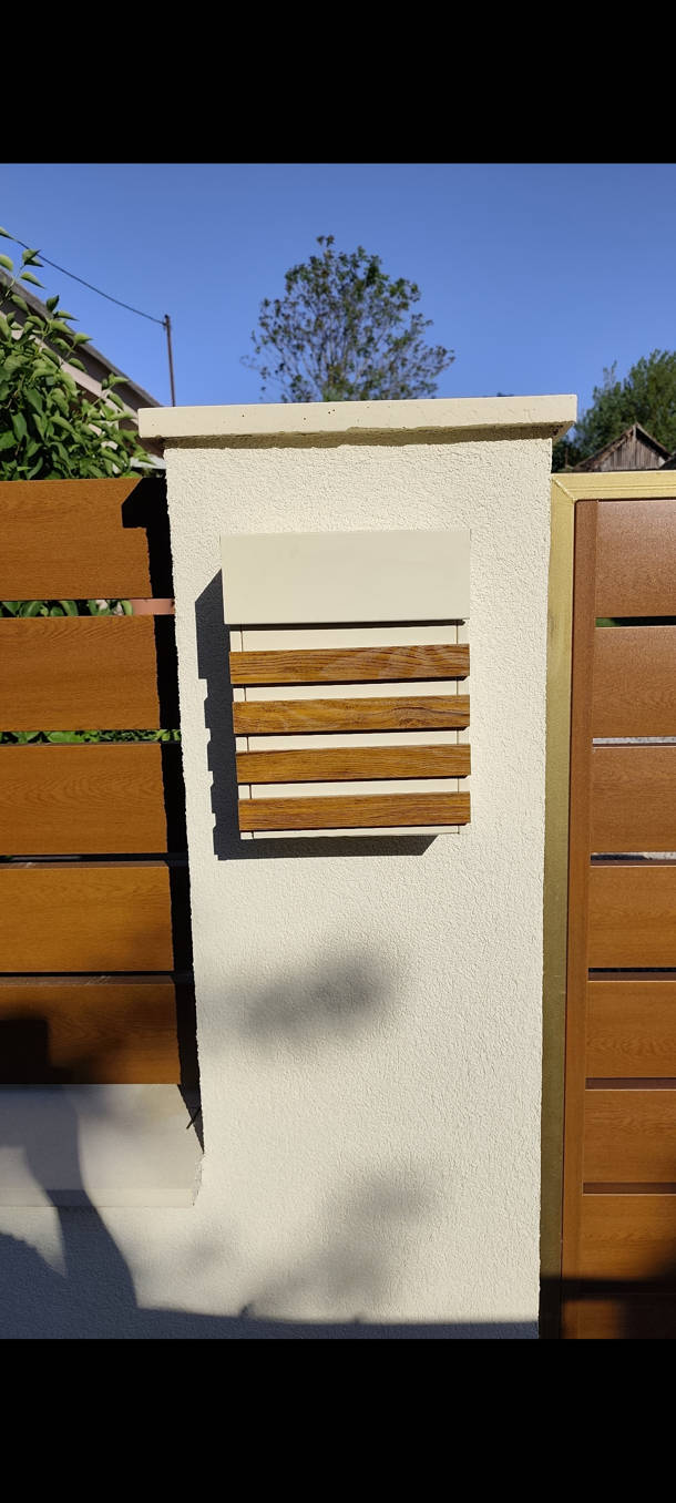 Aranytölgy Kerítéselem zárt profil