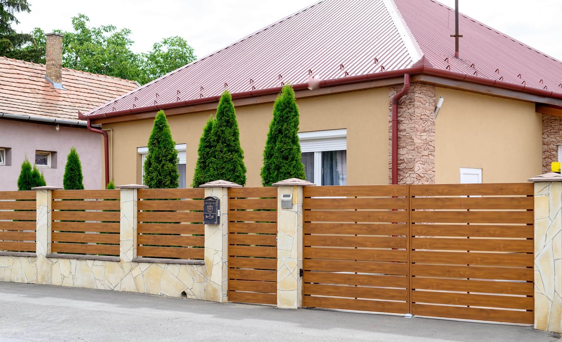 Aranytölgy Kerítéselem "C" profil