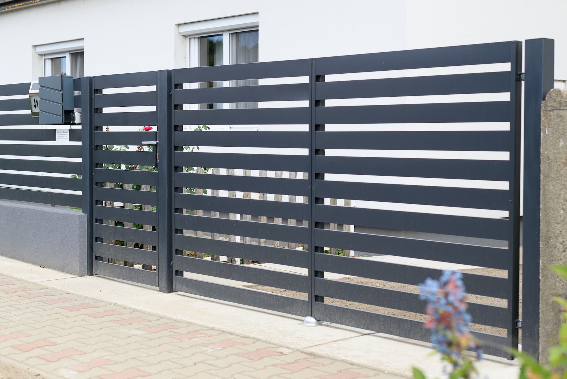 RAL 7016 Kerítéselem "C" profil